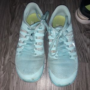 light blue nike sneakers
